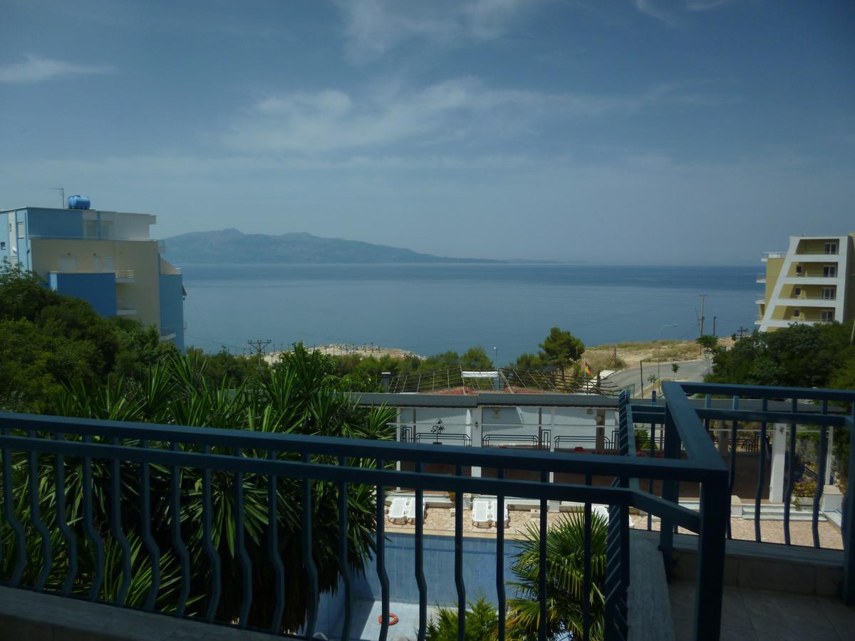 Hotel Dea Sarande Bagian luar foto